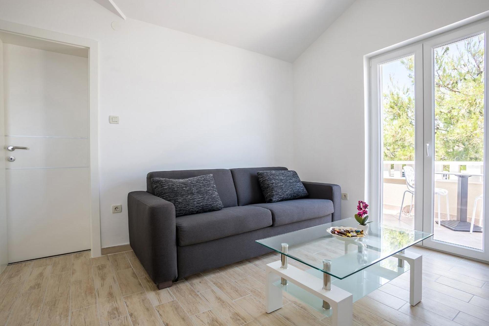 Apartments And Rooms With Parking Space Rogoznica - 10339 Ruang foto