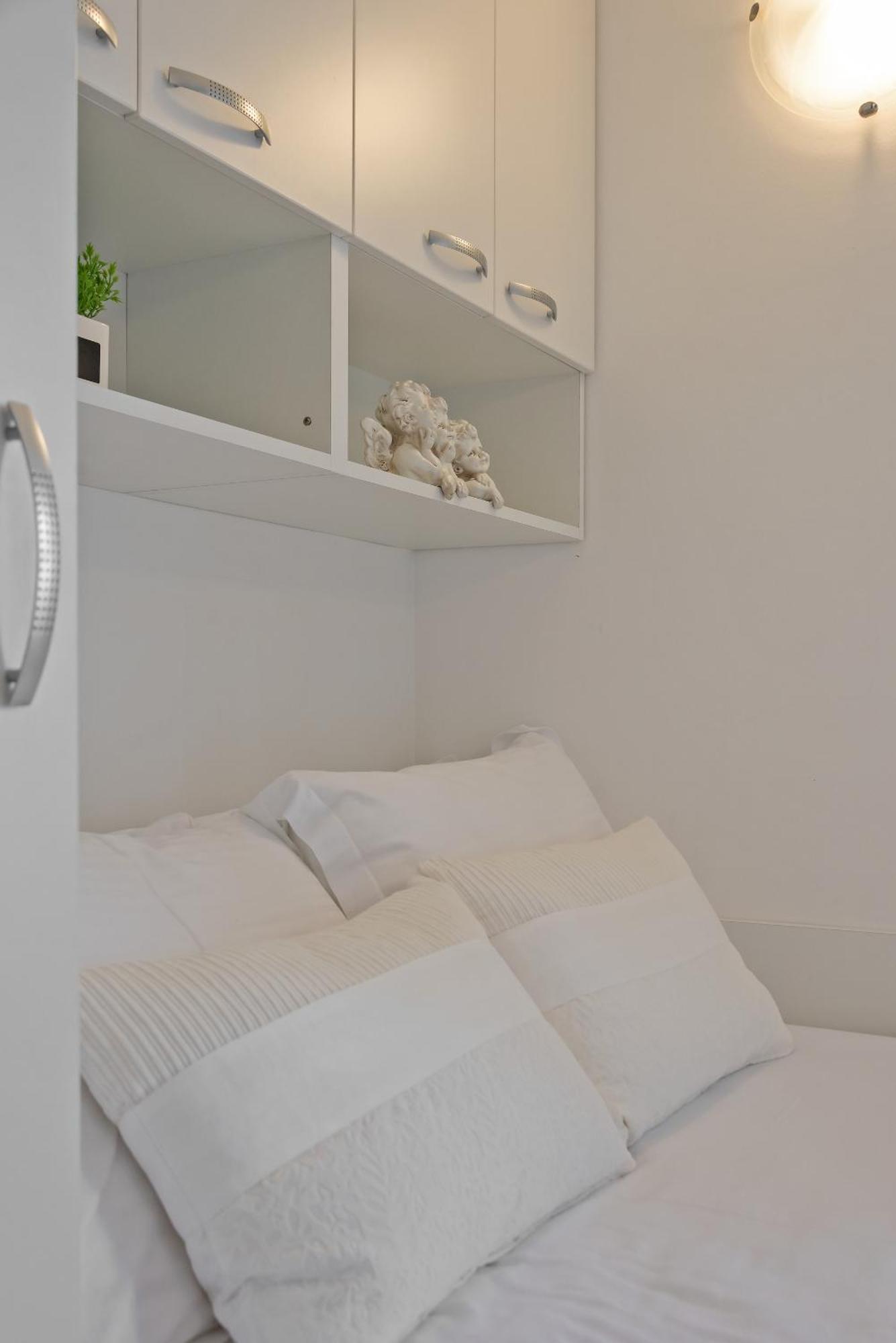 Apartments And Rooms With Parking Space Rogoznica - 10339 Ruang foto